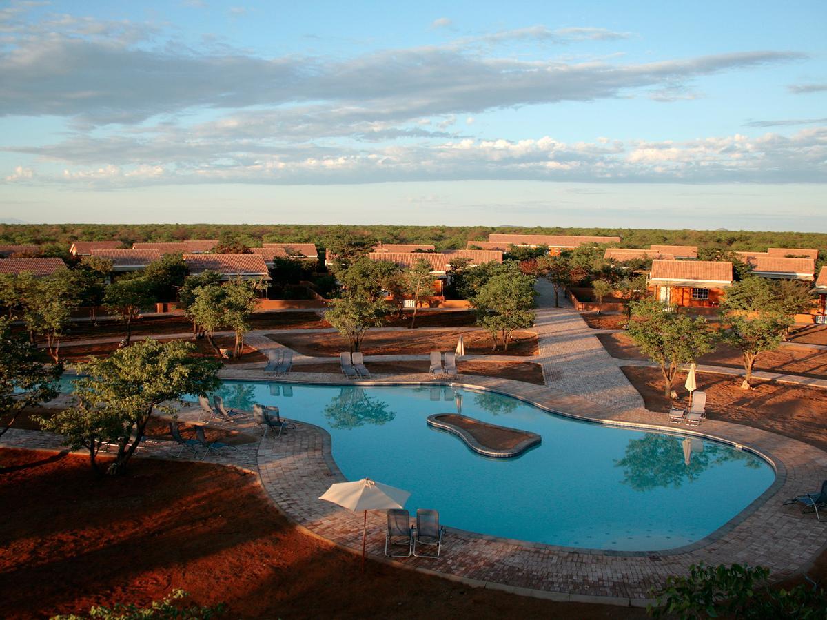 Gondwana Damara Mopane Lodge Mopane Pos エクステリア 写真