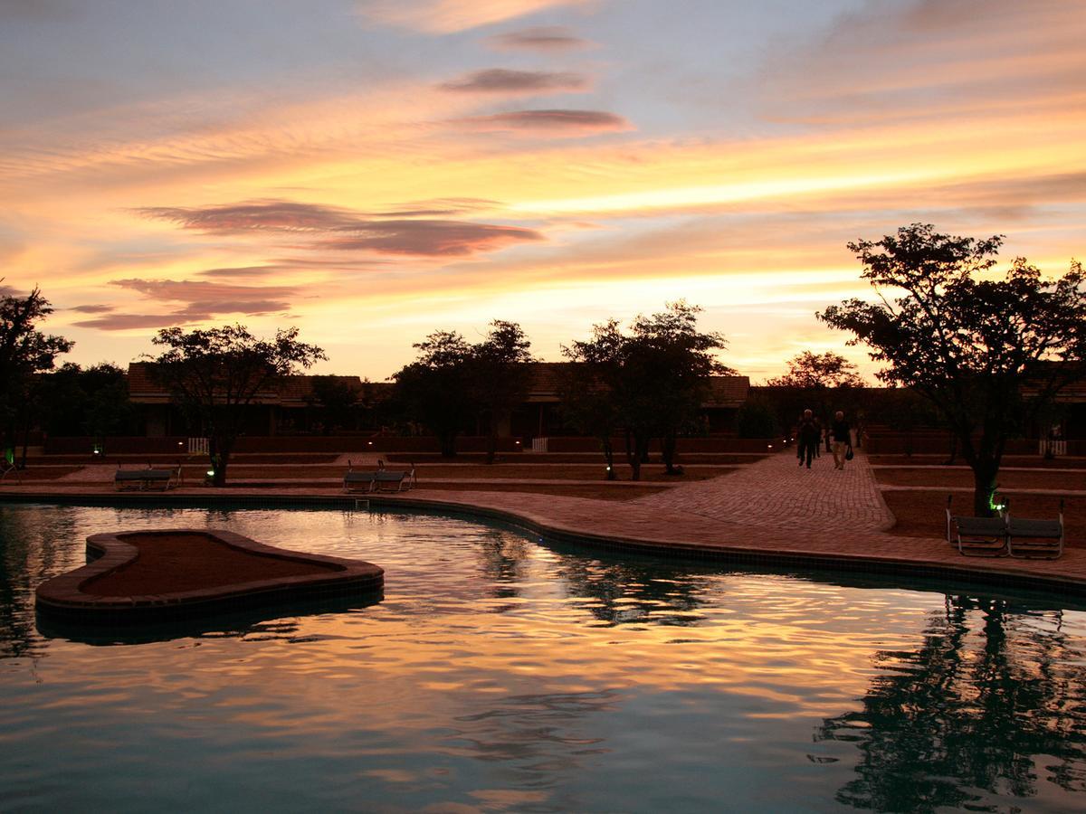 Gondwana Damara Mopane Lodge Mopane Pos エクステリア 写真
