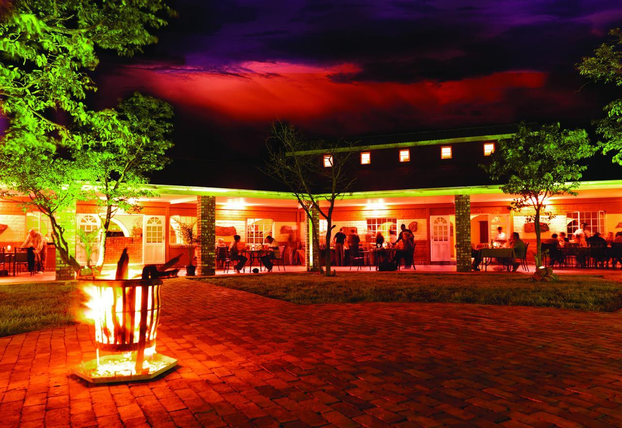 Gondwana Damara Mopane Lodge Mopane Pos エクステリア 写真
